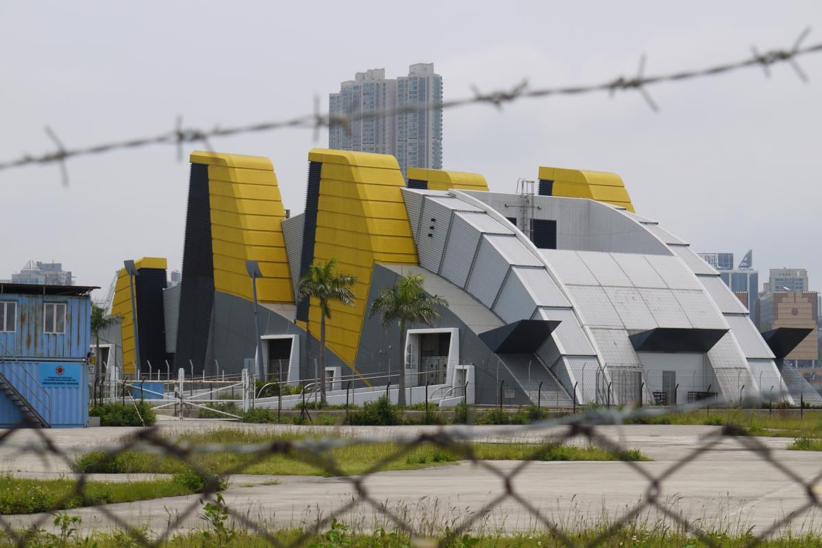 Ventilation Building of Kowloon Station | 九龍站空調機樓