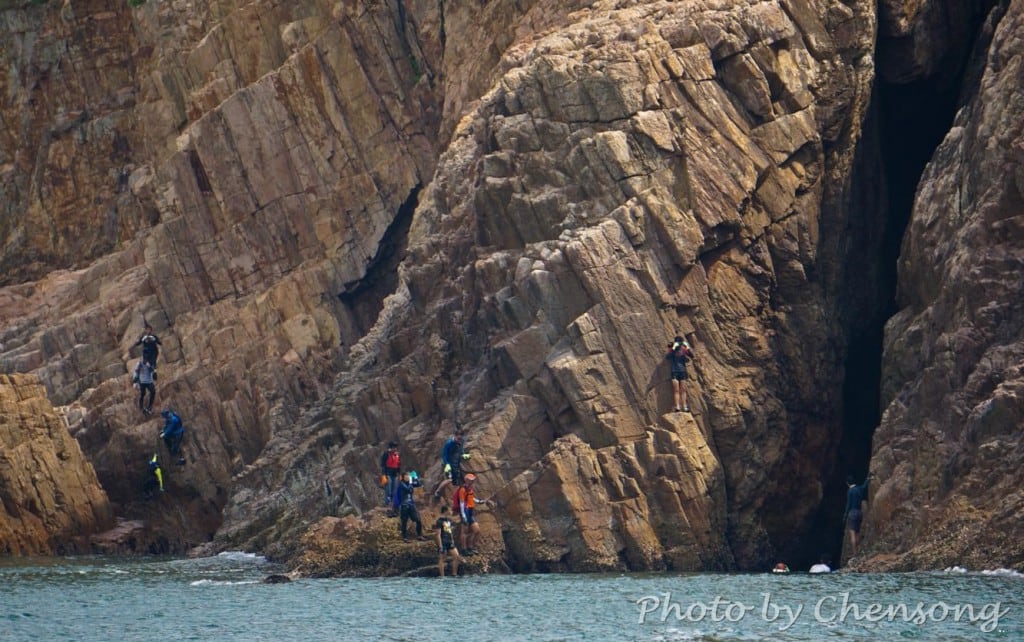 Coastline Trekking at Town Island (Fo Tau Fan Chau)