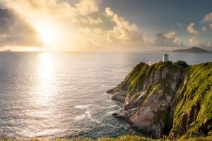 Pre-war Lighthouse at Cape d’Aguilar Marine Reserve 鶴咀燈塔