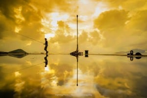 western-ferry-mirror